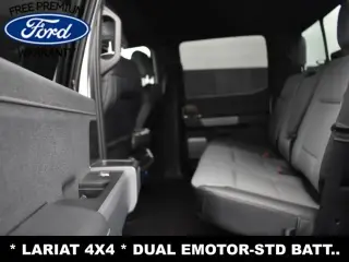 Ford F-150 Lightning 2023 AWD XLT 4dr SuperCrew 5.5 ft. SB