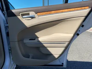 2012 Chrysler 300 Limited