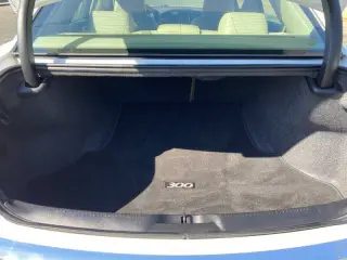 2012 Chrysler 300 Limited