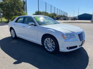 2012 Chrysler 300 Limited