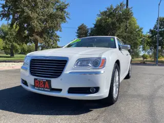 2012 Chrysler 300 Limited