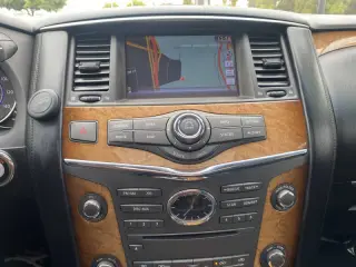 2014 Infiniti QX80