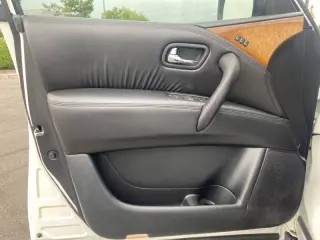 2014 Infiniti QX80
