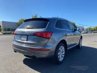 2016 Audi Q5 2.0T quattro Premium Plus