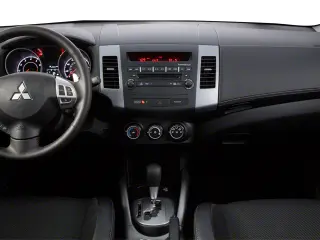 2013 Mitsubishi Outlander GT