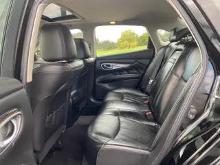 2012 Infiniti M35h