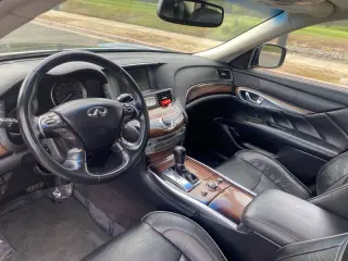 2012 Infiniti M35h