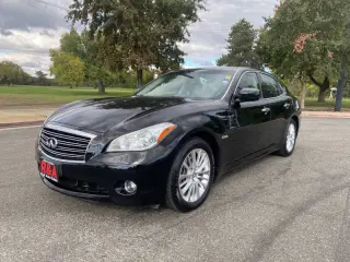 2012 Infiniti M35h