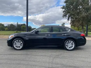 2012 Infiniti M35h