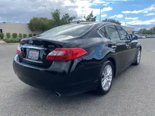 2012 Infiniti M35h