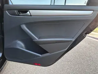 2013 Volkswagen Passat S PZEV