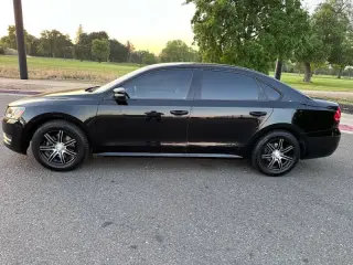 2013 Volkswagen Passat S PZEV