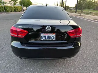 2013 Volkswagen Passat S PZEV