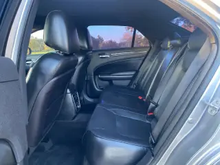 2011 Chrysler 300 C
