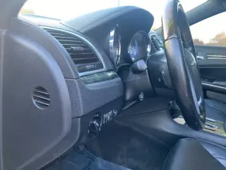 2011 Chrysler 300 C