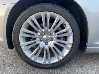 2011 Chrysler 300 C