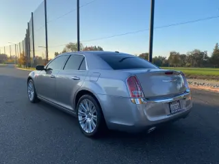 2011 Chrysler 300 C