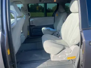 2014 Toyota Sienna L 7-Passenger