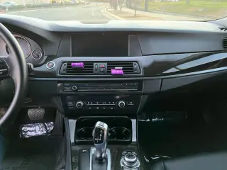 2011 BMW 5 Series 528i