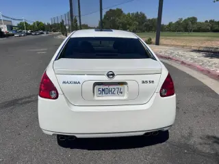 2005 Nissan Maxima 3.5 SE