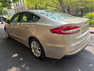 2019 Ford Fusion Hybrid SE