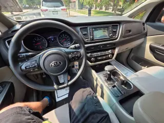 2020 Kia Sedona L