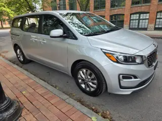 2020 Kia Sedona L