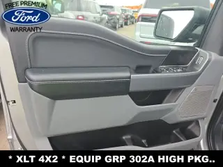 Ford F-150 2022 4x2 XL 4dr SuperCrew 5.5 ft. SB