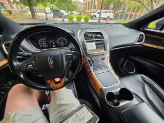 2017 Lincoln MKX Select