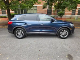 2017 Lincoln MKX Select