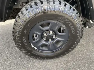 2024 Jeep Gladiator