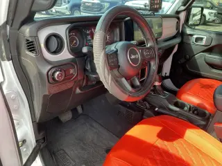 2024 Jeep Gladiator