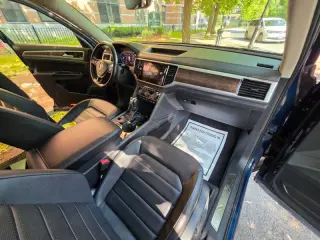 2018 Volkswagen Atlas V6 SEL Premium 4Motion