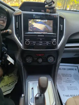 2019 Subaru Impreza 2.0i