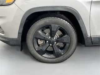 Jeep Cherokee 2020 Altitude SUV de 4 puertas