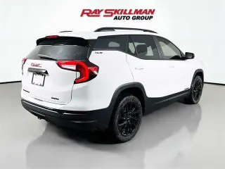 GMC Terrain 2024 AWD SLE SUV 4 puertas