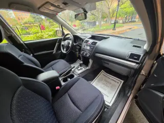 2015 Subaru Forester 2.5i