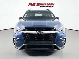 Subaru Ascent 2024 AWD Limited SUV de 8 pasajeros de 4 puertas