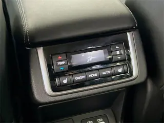 Subaru Ascent 2024 AWD Limited SUV de 8 pasajeros de 4 puertas