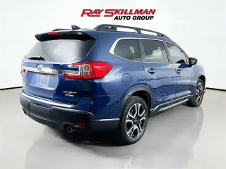Subaru Ascent 2024 AWD Limited SUV de 8 pasajeros de 4 puertas