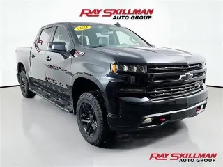 Chevrolet Silverado 1500 2021 4x4 LT Trail Boss 4 puertas Cabina Doble 5.8 pies. SB