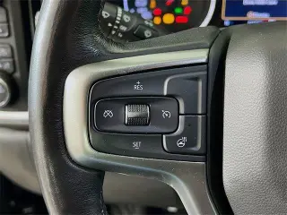 Chevrolet Silverado 1500 2021 4x4 LT Trail Boss 4 puertas Cabina Doble 5.8 pies. SB