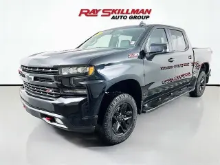 Chevrolet Silverado 1500 2021 4x4 LT Trail Boss 4 puertas Cabina Doble 5.8 pies. SB