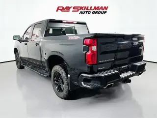 Chevrolet Silverado 1500 2021 4x4 LT Trail Boss 4 puertas Cabina Doble 5.8 pies. SB