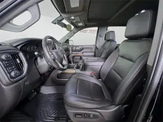 Chevrolet Silverado 1500 2021 4x4 LT Trail Boss 4 puertas Cabina Doble 5.8 pies. SB