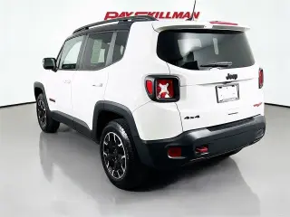 Jeep Renegade 2023 4x4 Trailhawk 4 puertas SUV
