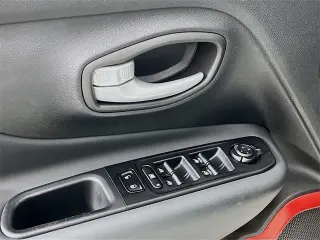 Jeep Renegade 2023 4x4 Trailhawk 4 puertas SUV