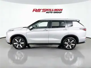Mitsubishi Outlander 2025 AWD SE SUV de 4 puertas