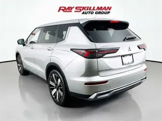 Mitsubishi Outlander 2025 AWD SE SUV de 4 puertas