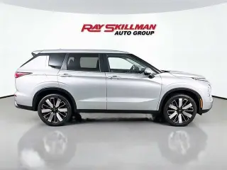 Mitsubishi Outlander 2025 AWD SE SUV de 4 puertas